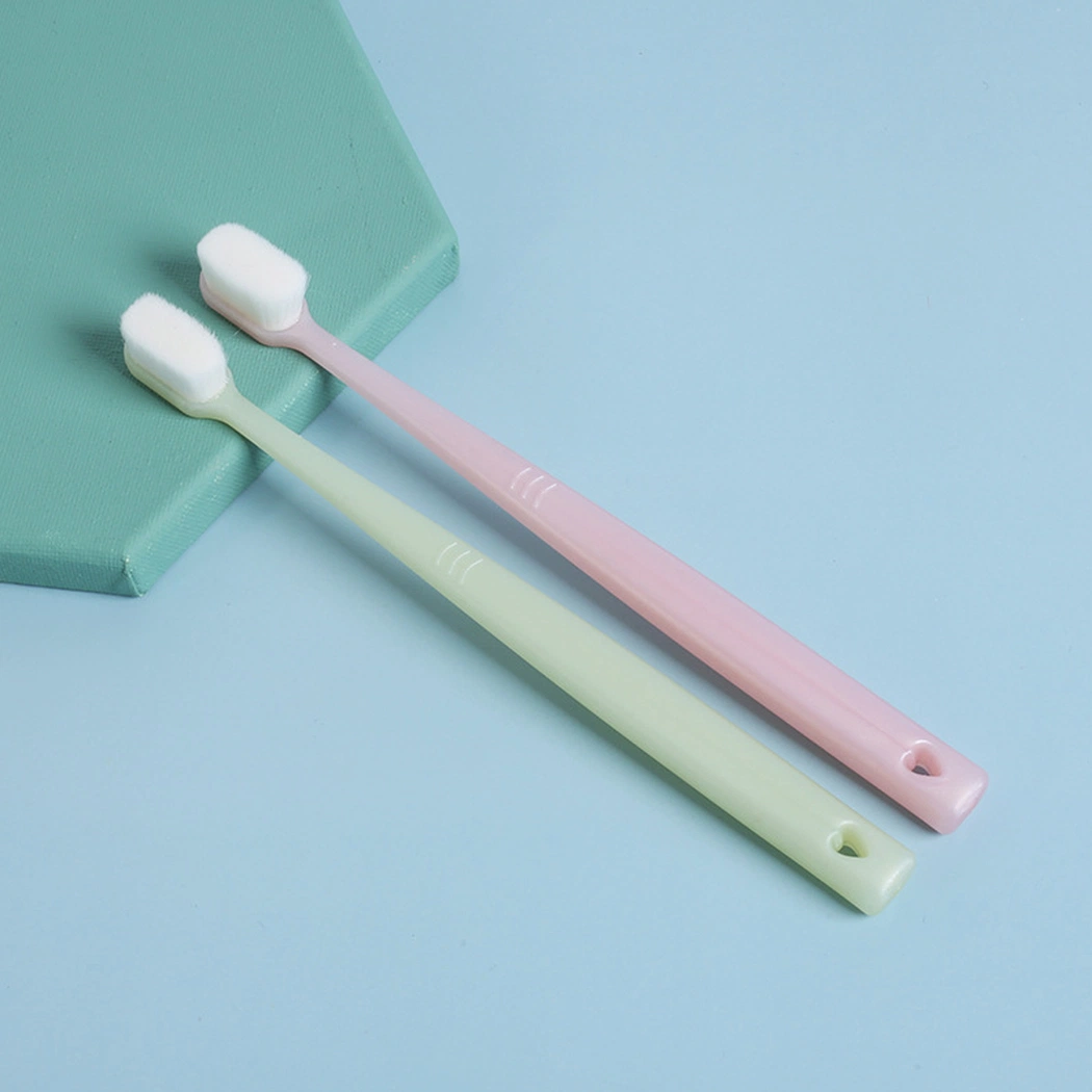 Free Sample High-Density Extra Soft Bristles Adult Manual Toothbrush